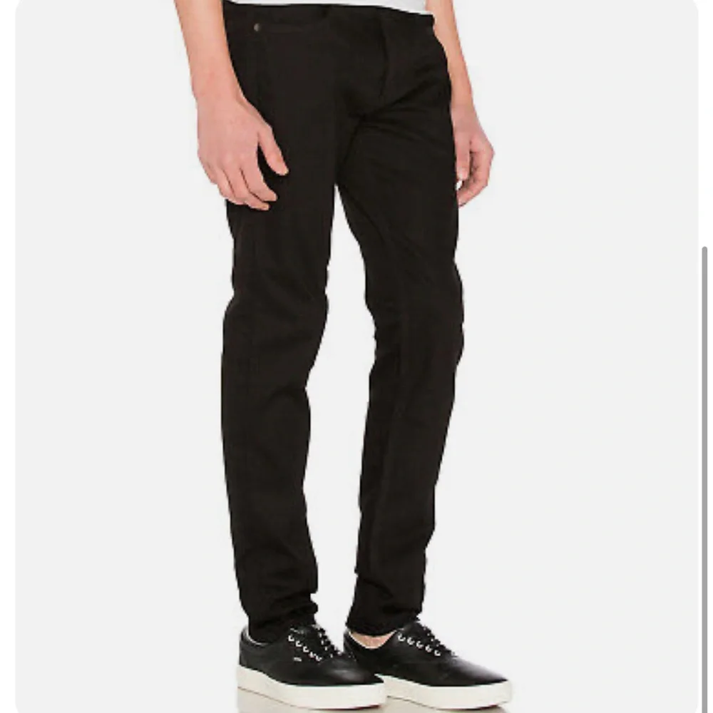 NWT Publish Brand Jeans Axton Denim Skinny Leg Pants in Black sz 28